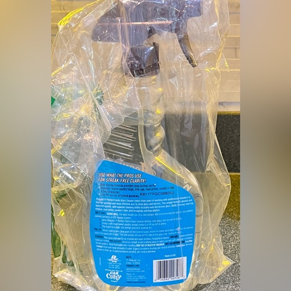 NEW Meguiar's perfect clarity glass cleaner pro strength streak free 24 fl oz - Picture 3 of 3